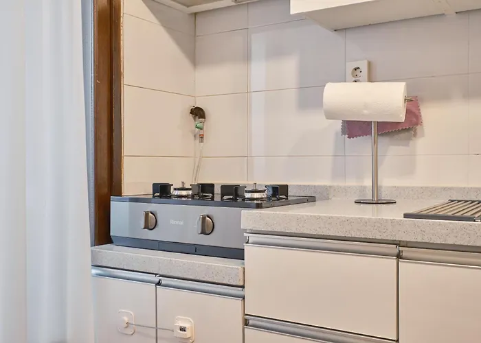 공항버스직행 2호선 신대방 신림역 강남 홍대 20분 무료짐보관 Appartement